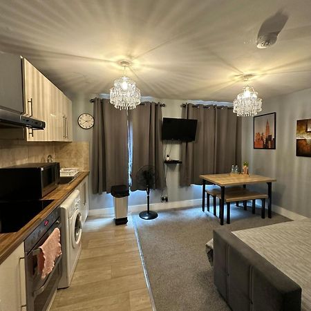 Cosy 2 Bedrooms Apartment Λονδίνο Εξωτερικό φωτογραφία