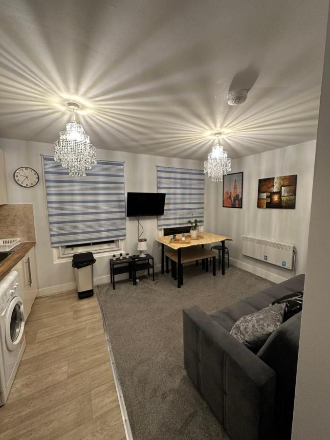 Cosy 2 Bedrooms Apartment Λονδίνο Εξωτερικό φωτογραφία